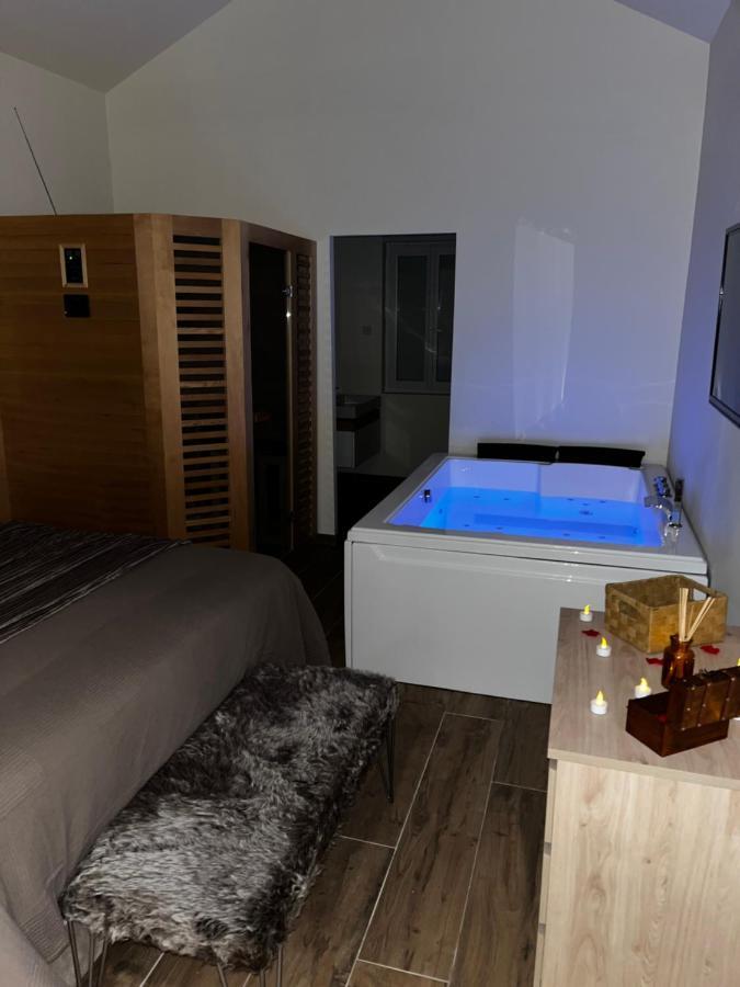 Detente Au Bord De Foret Avec Balneo Et Sauna Prive Appartement Fontenoy (Aisne)